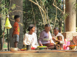 picnickers at Angkor-sm